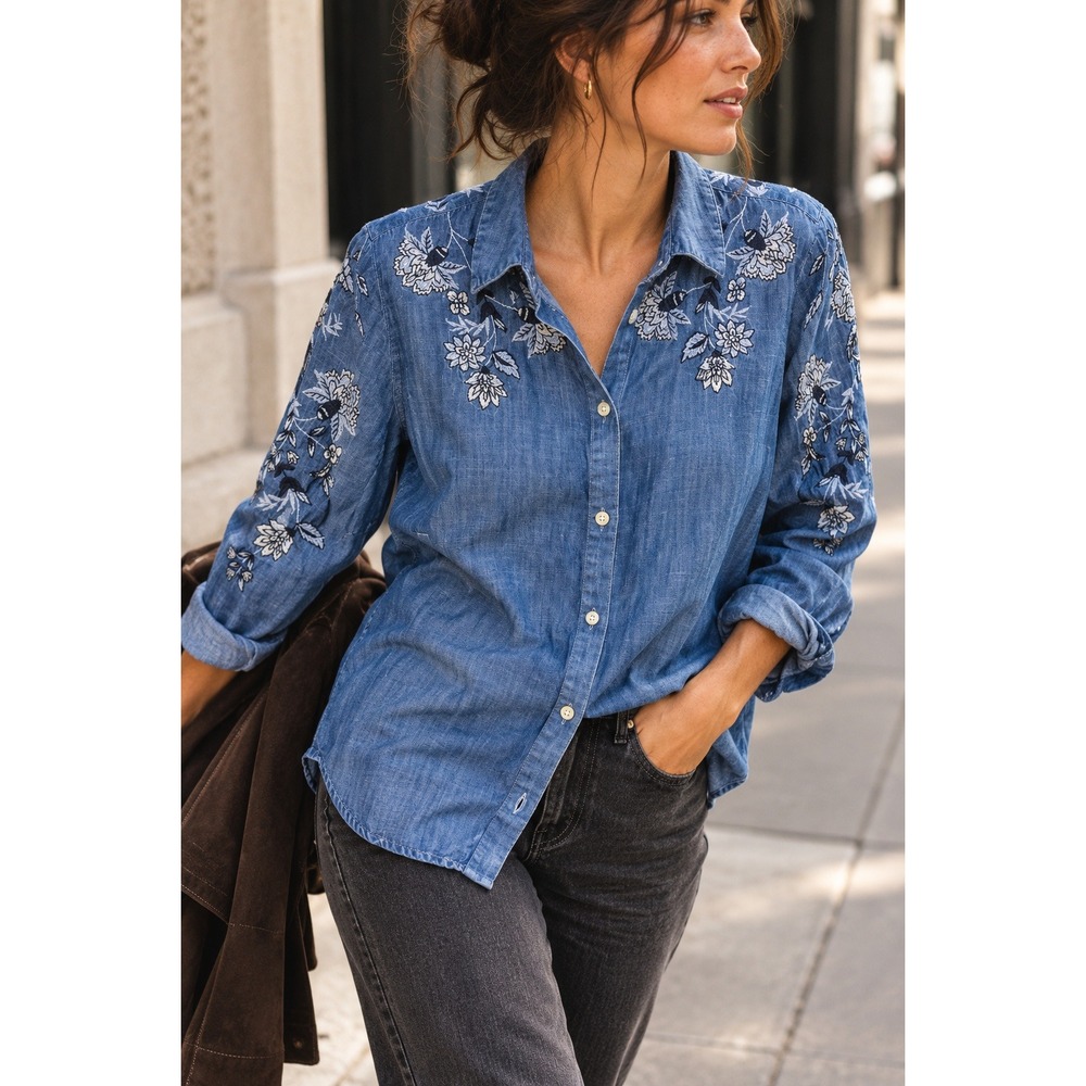 J.Jill Denim Tencel Lyocell Floral Embroidered Chambray Button Shirt Blue L